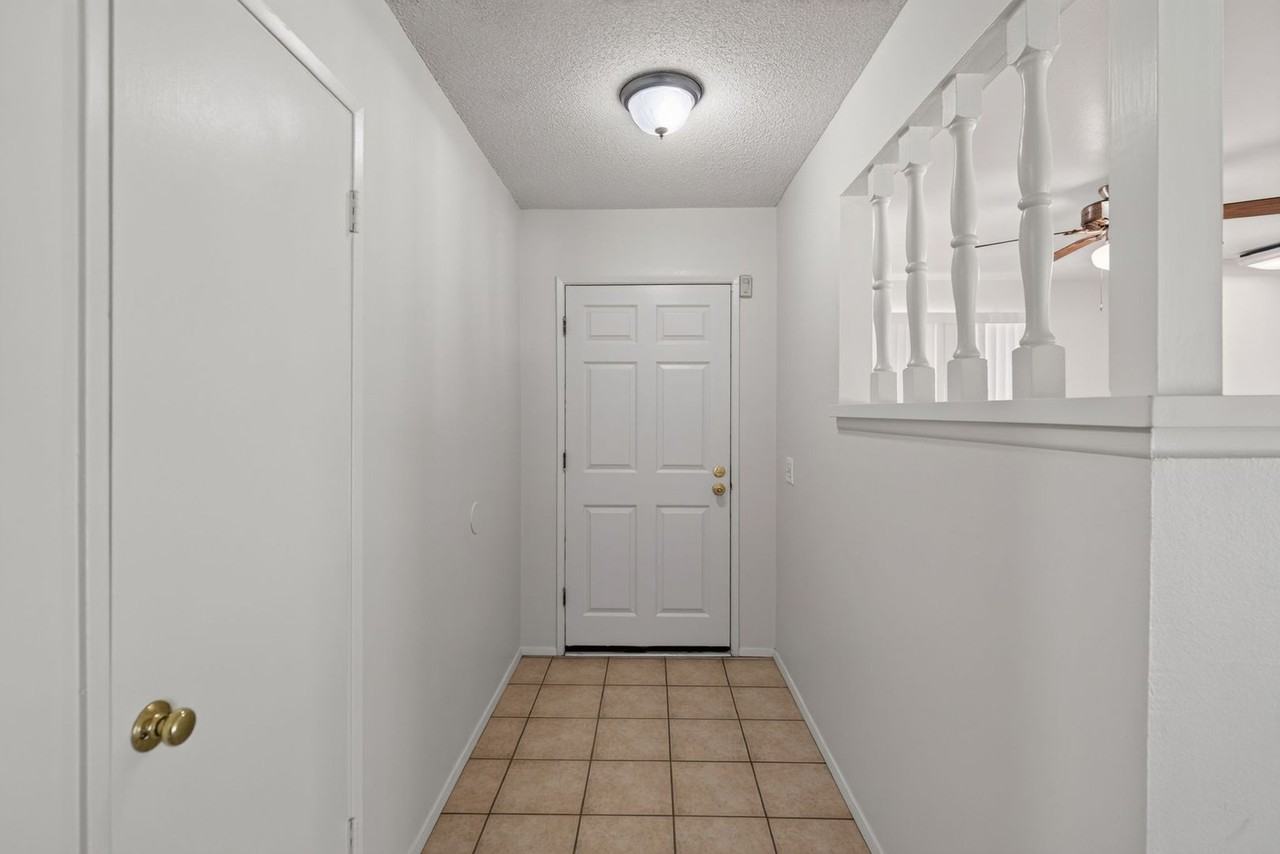 4005 Haverford Ave - Photo 4 of 19