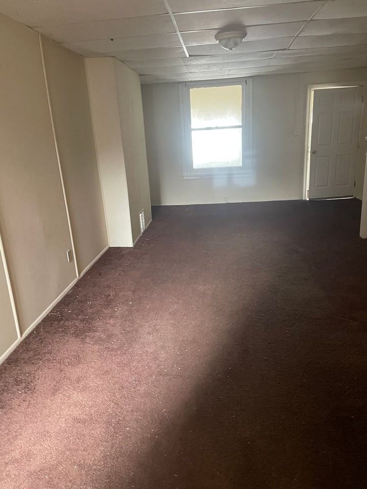 6330 Wheeler St - Photo 4 of 7