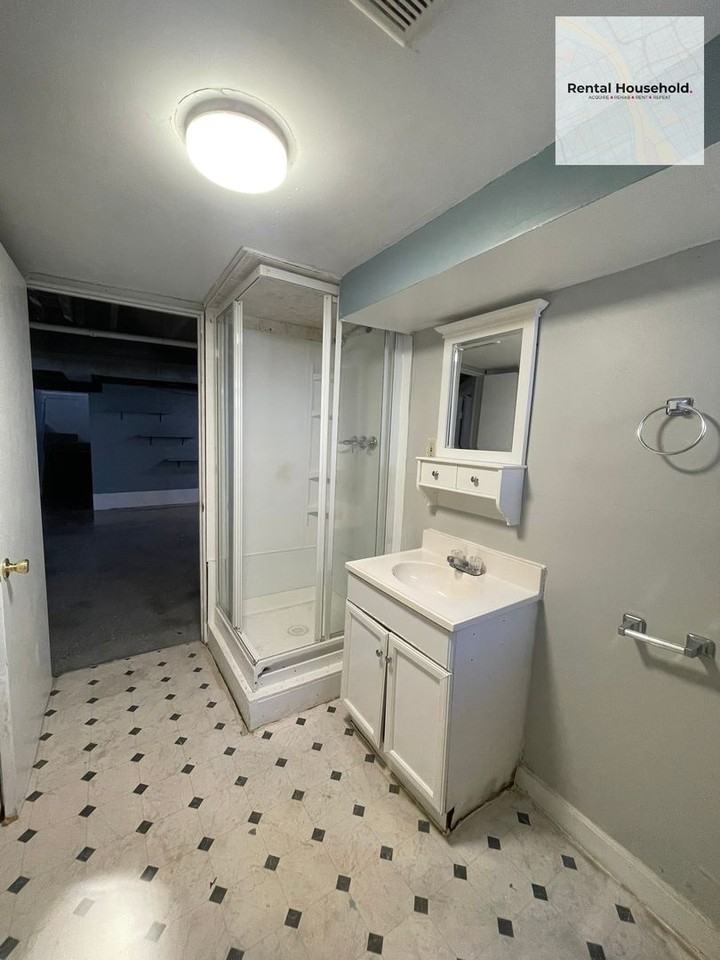 20806 Panama St - Photo 3 of 20