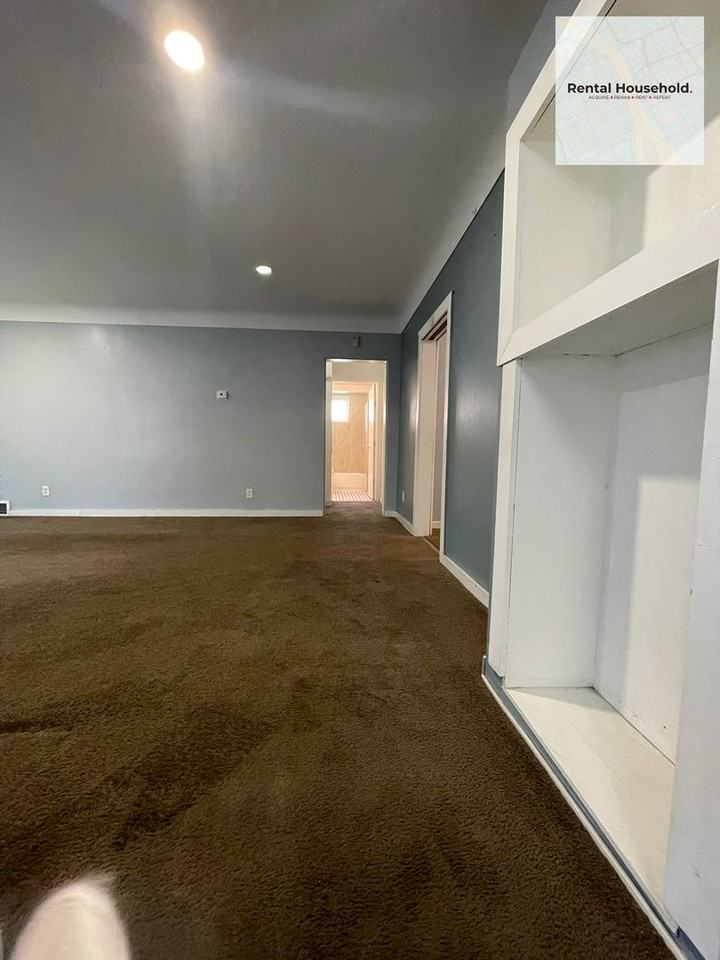 20806 Panama St - Photo 7 of 20