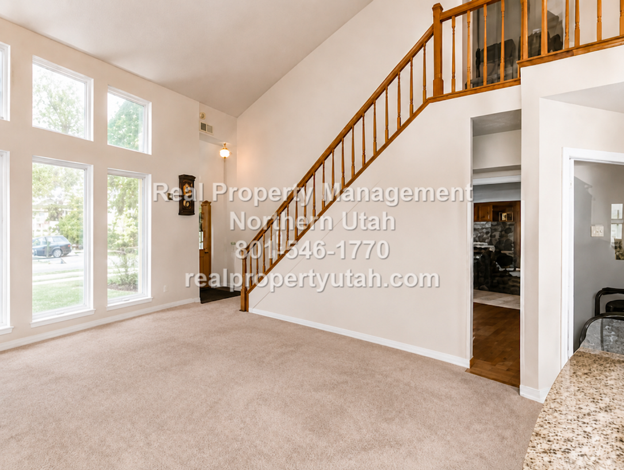 624 E 1500 S - Photo 2 of 11
