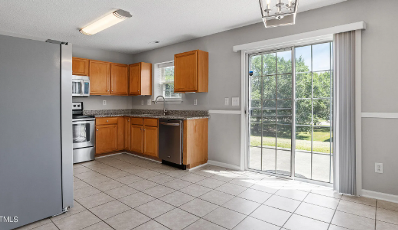 1 Kimbrough Ct - Photo 4 of 10