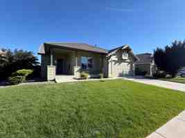 featured image of 1041 Turnberry Dr