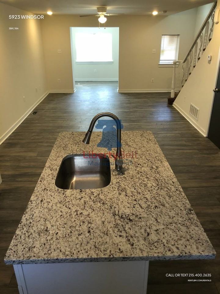 5923 Windsor Ave - Photo 4 of 14