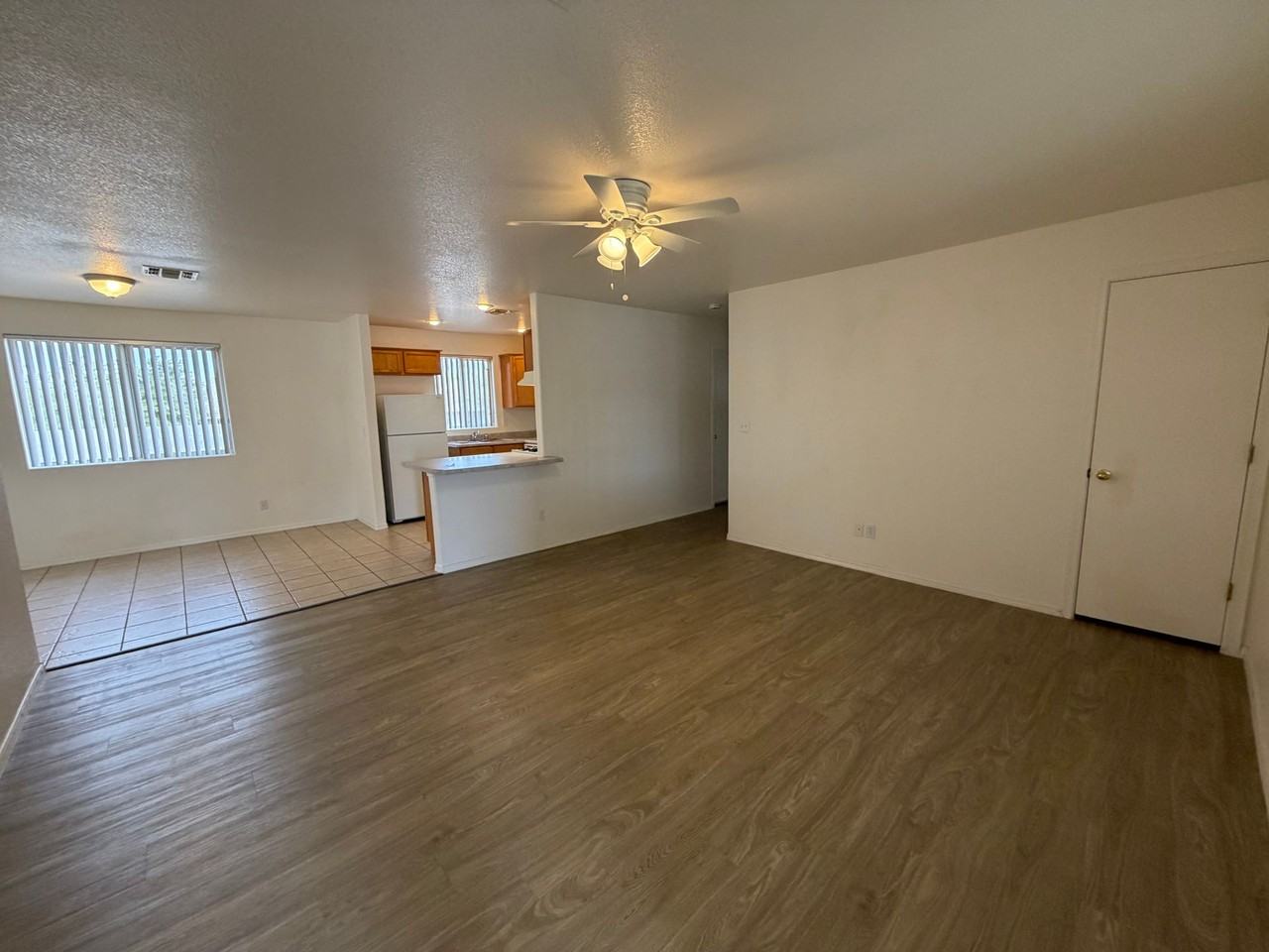 K-1026 - Photo 3 of 15