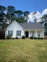 featured image of 4211 Fairfield Cir