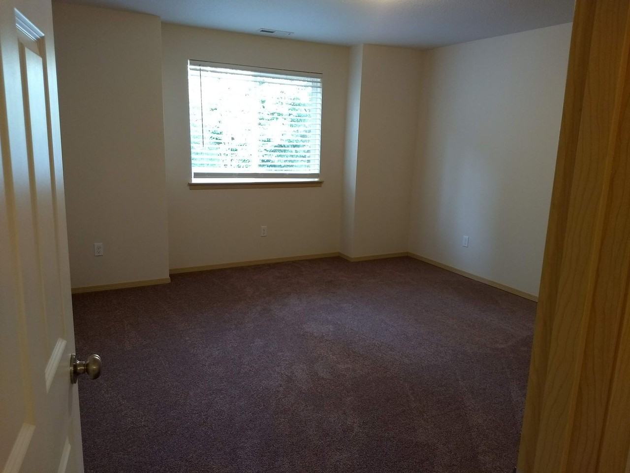15808 Sw Division St - Photo 7 of 23