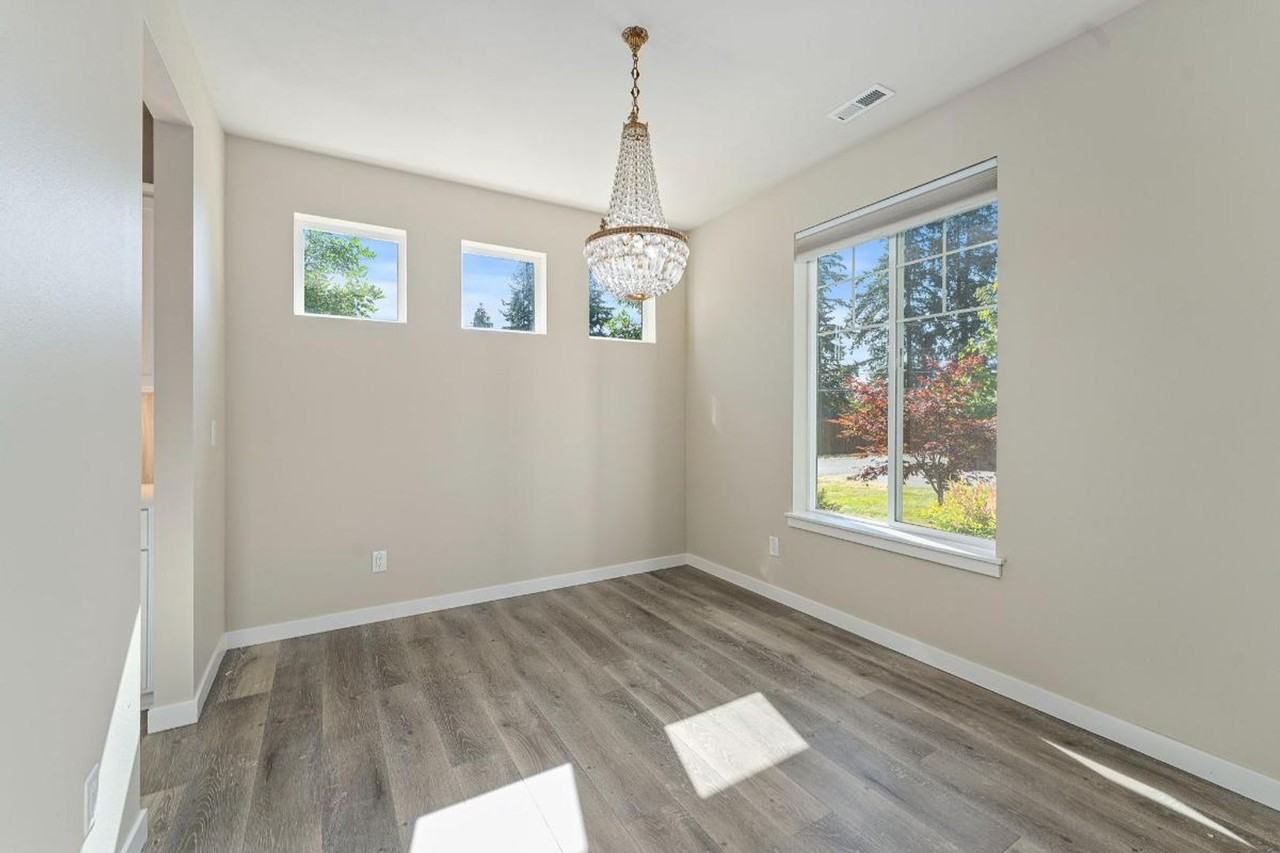 9134 127th Street Ct E - Photo 5 of 45