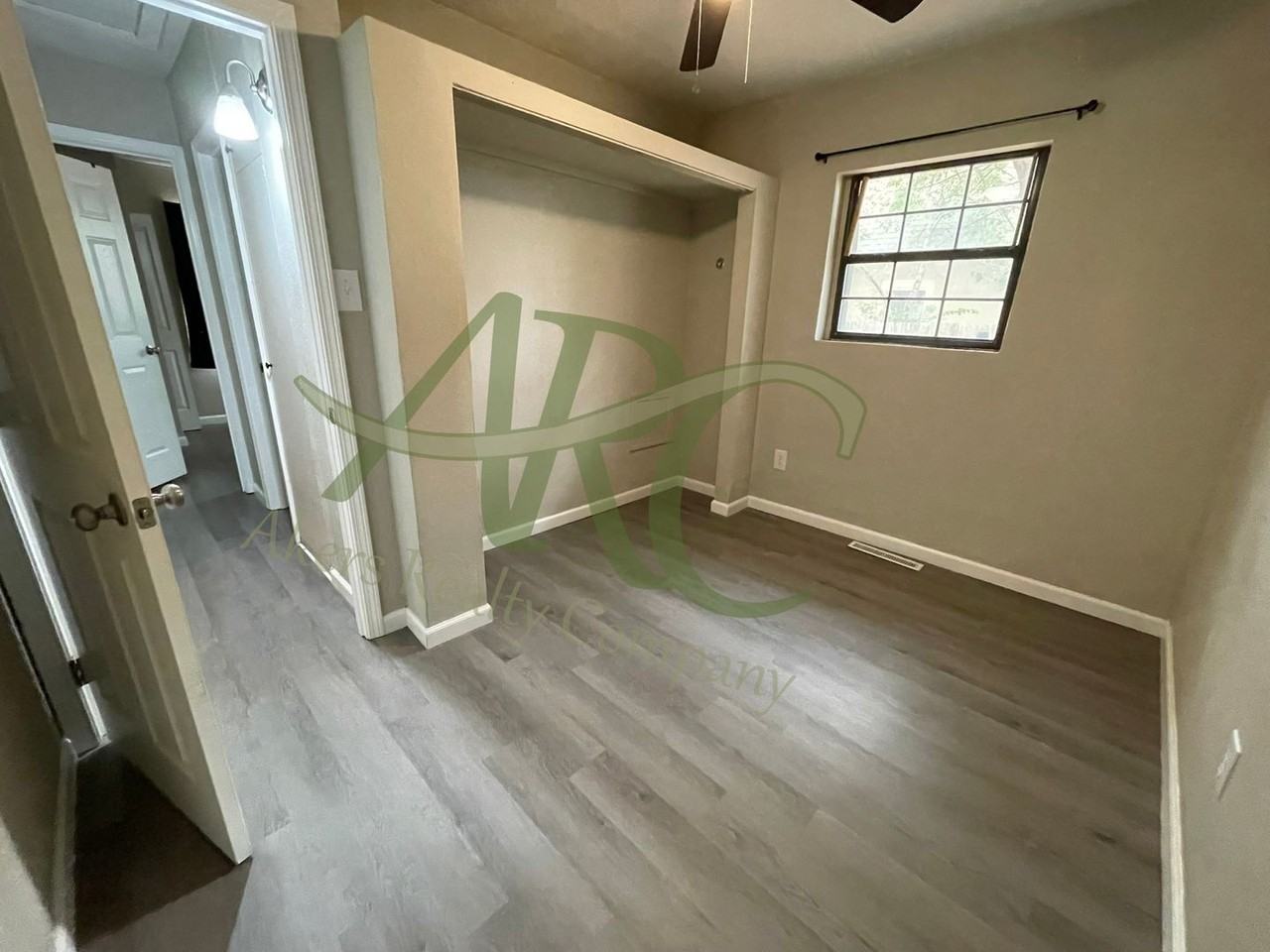 1640 E Orman Ave - Photo 6 of 11