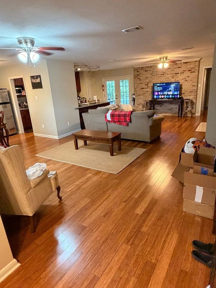 4908 Harris Ave - Photo 3 of 19