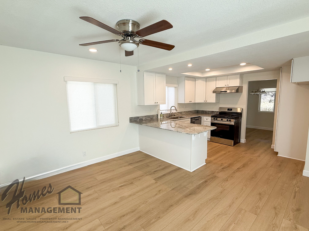 1826 Cortez Ave - Photo 4 of 21