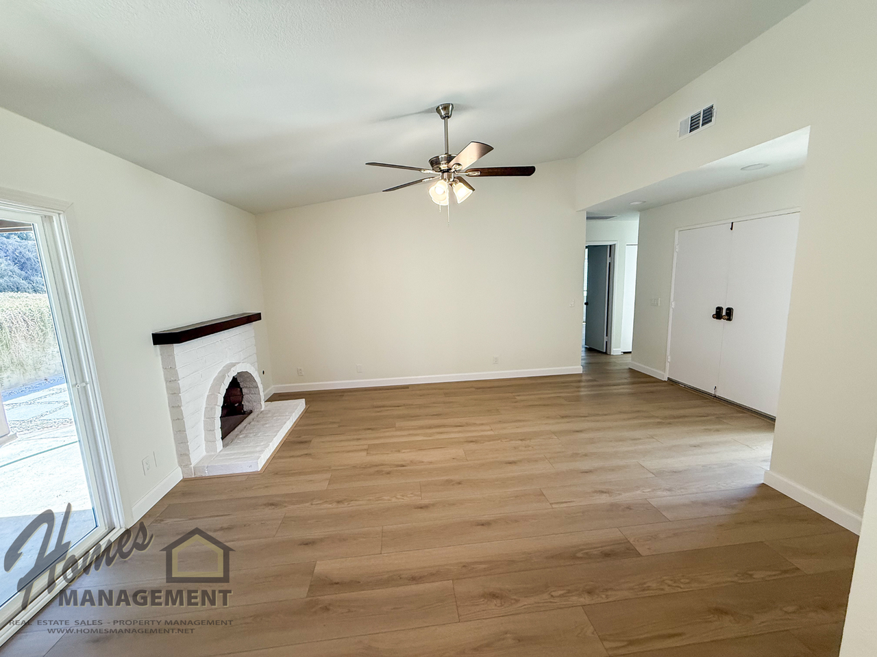1826 Cortez Ave - Photo 5 of 21