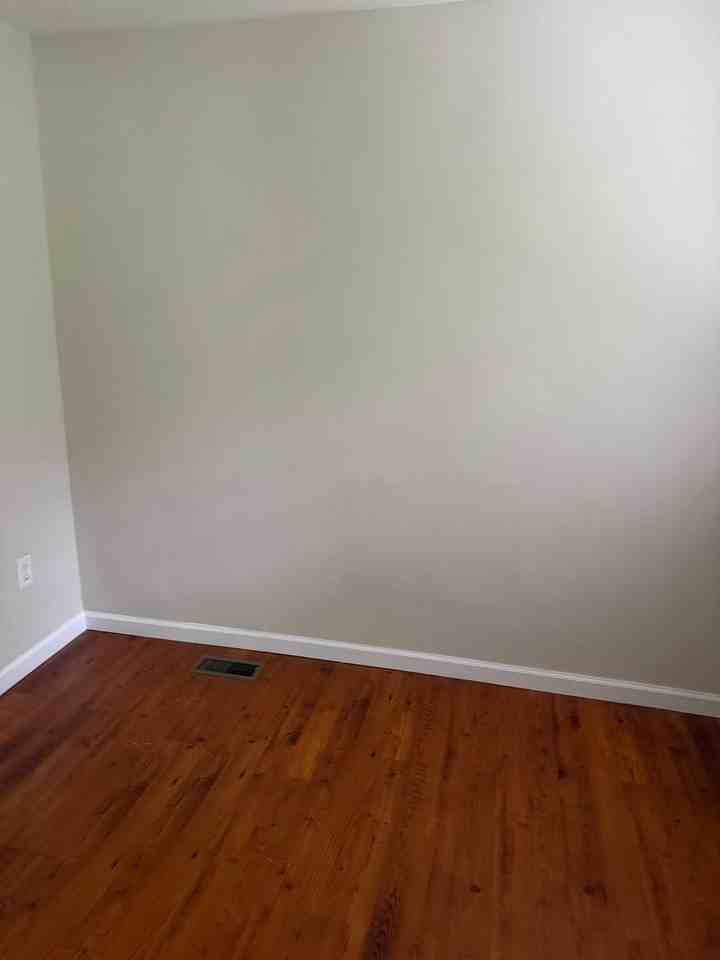 133 Hogan Rd - Photo 5 of 11