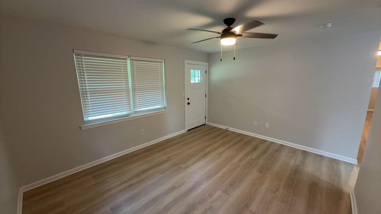 39 Edgeview Heights Rd - Photo 2 of 16