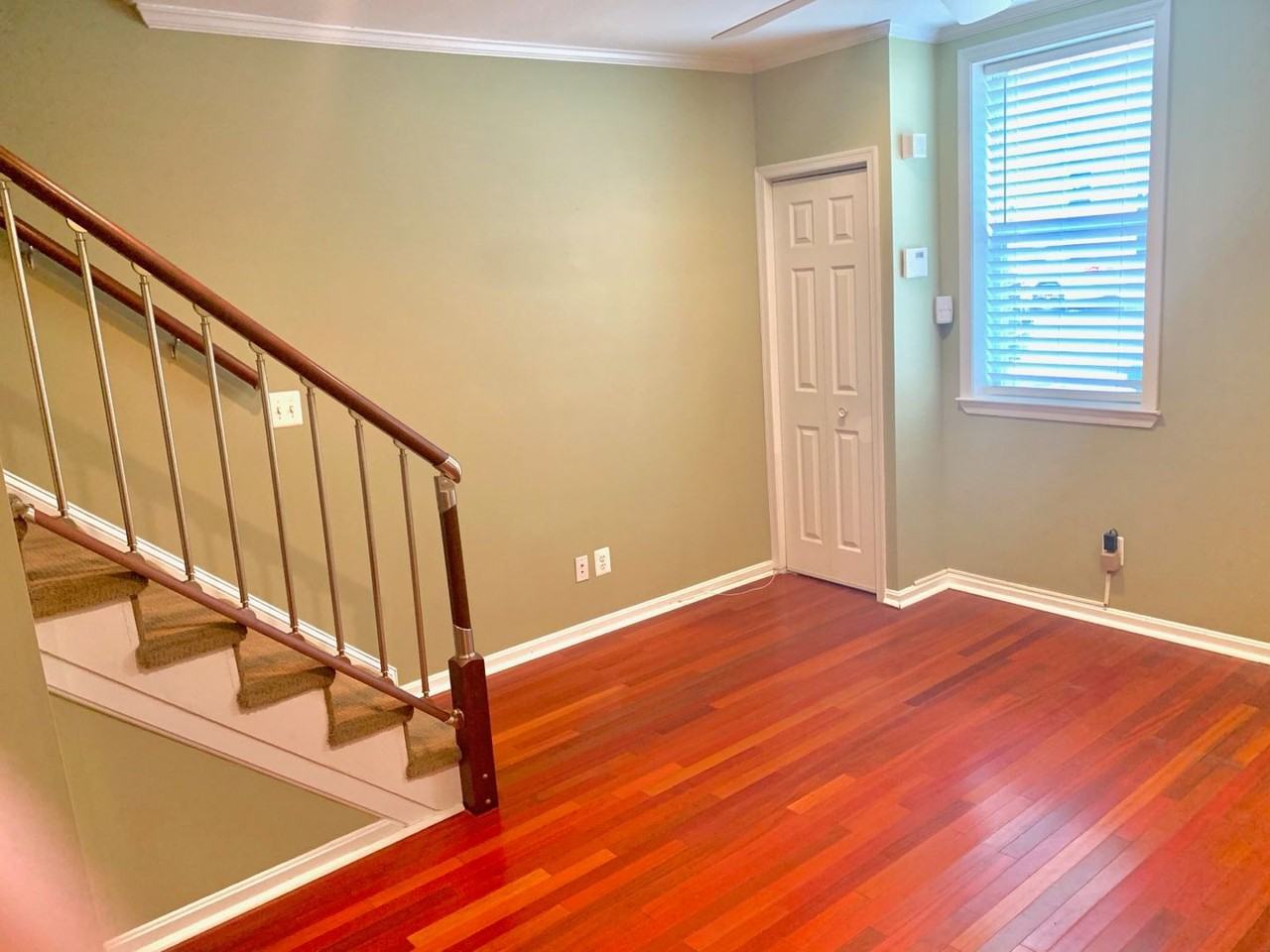 408 S Washington St - Photo 3 of 17