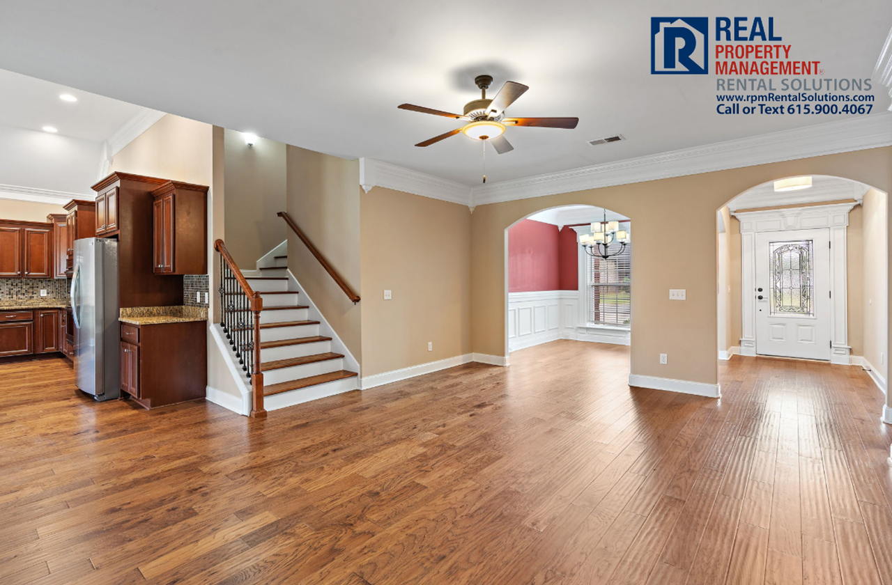 7670 Knobdate Rd - Photo 6 of 34