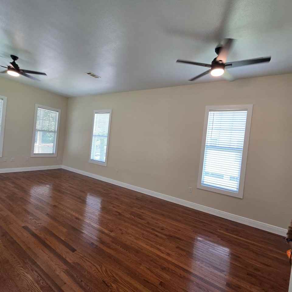 1818B Elvin Dr - Photo 2 of 26
