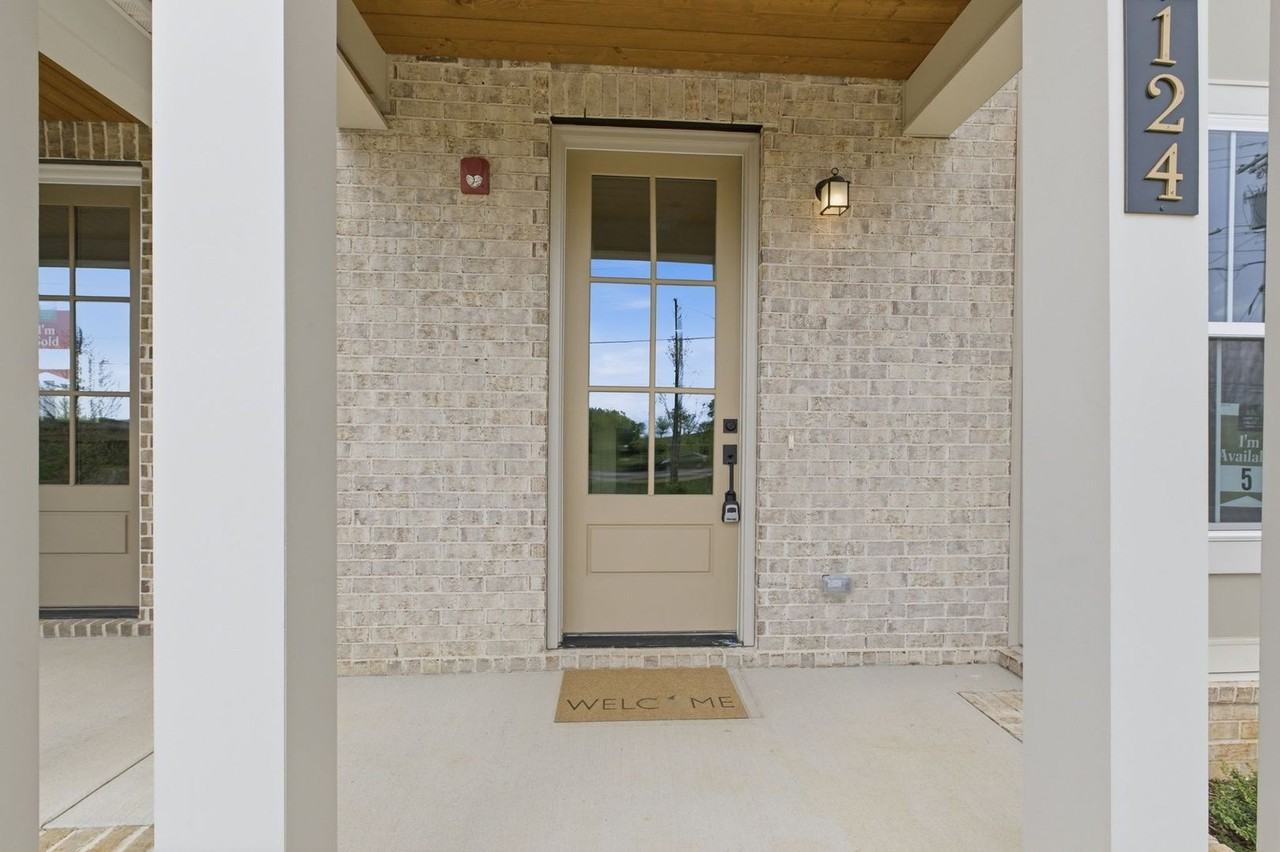 124 Nearwater Pl #5 - Photo 2 of 18