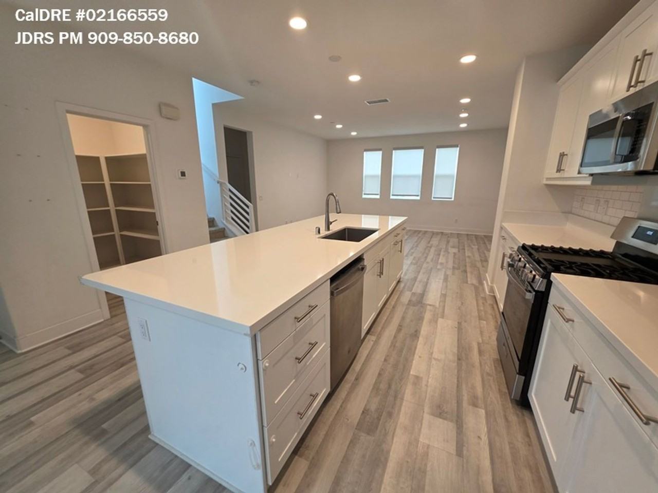 11015 Deckhouse Dr - Photo 4 of 30