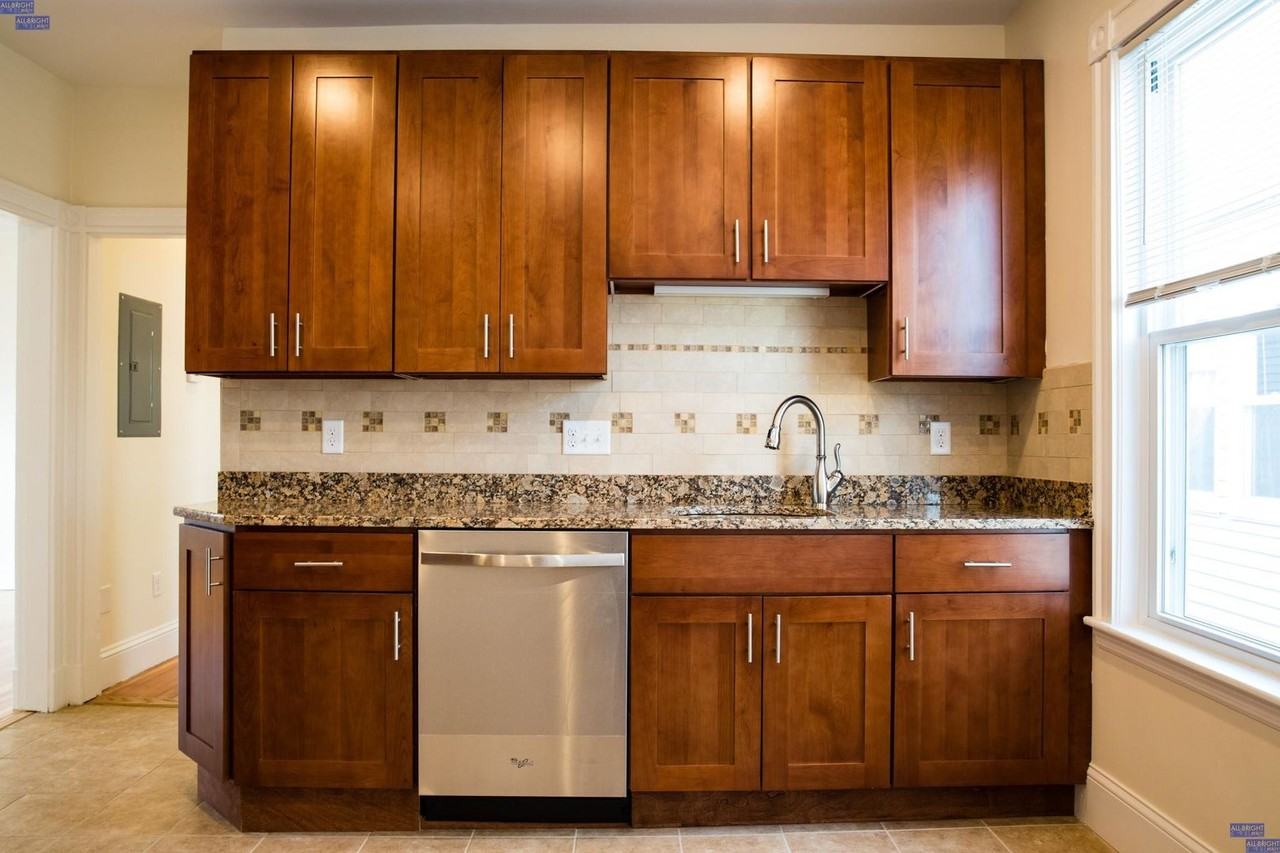 286 Summit Ave - Photo 5 of 21