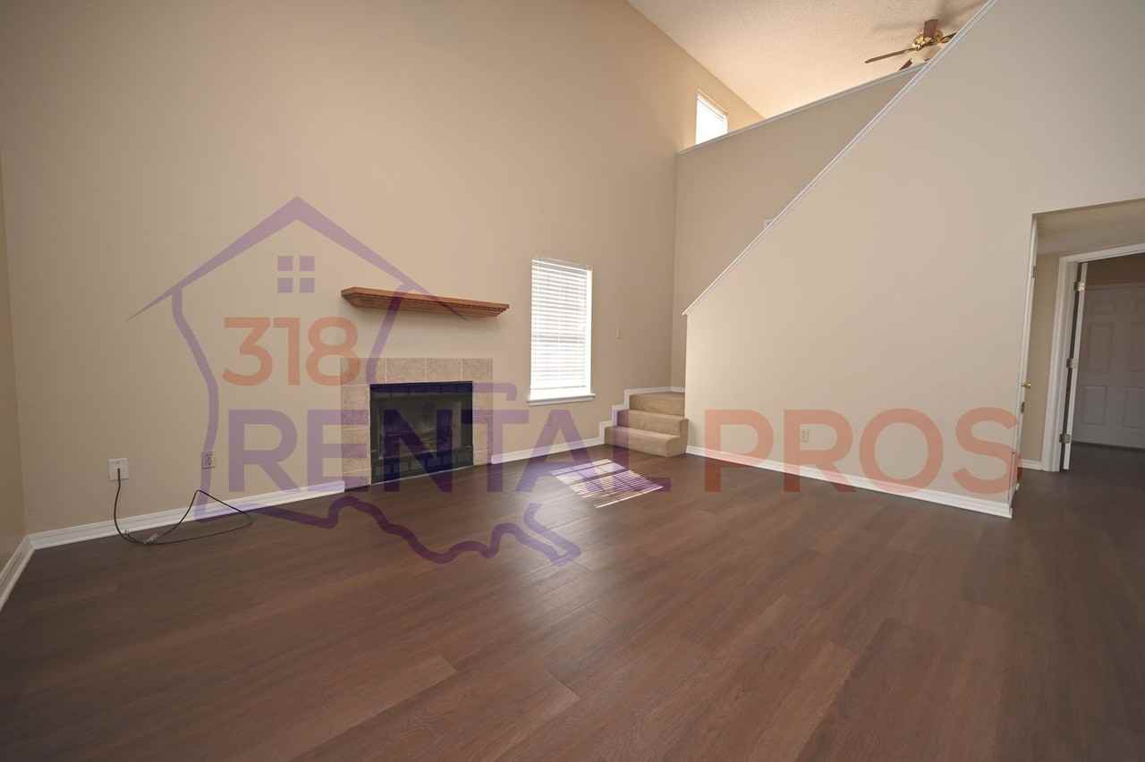 2414 Misty Ln - Photo 2 of 25