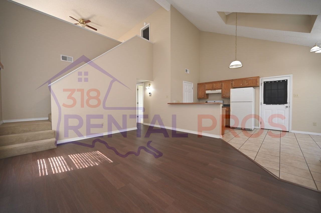2414 Misty Ln - Photo 3 of 25