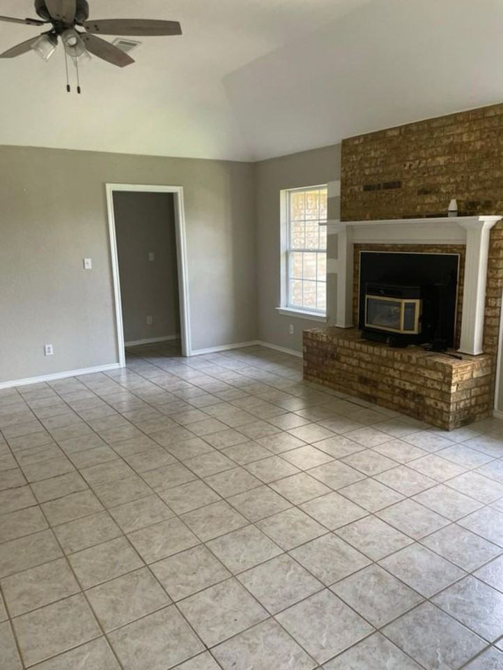 2517 Fm 2862 - Photo 7 of 12