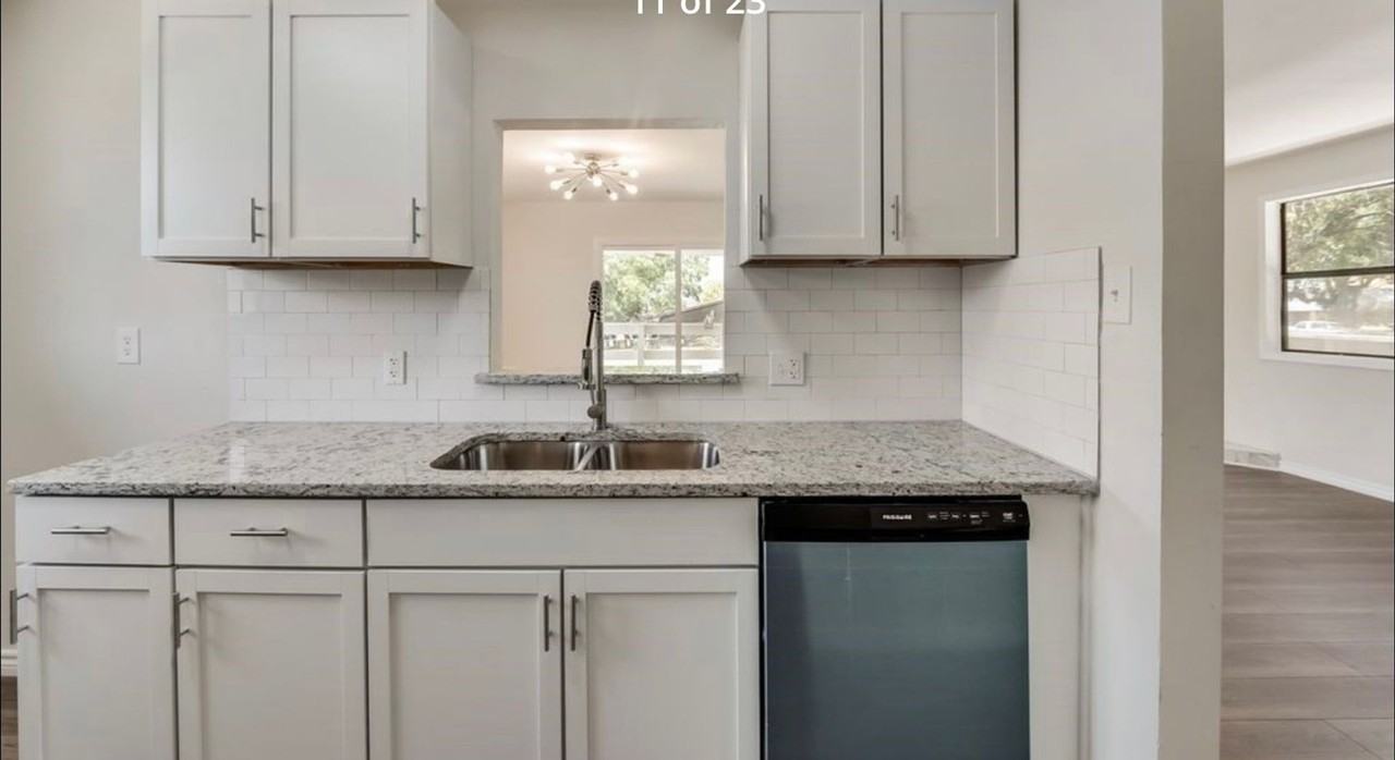 17235 Lake Ray Hubbard Dr - Photo 4 of 42