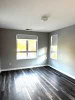featured image of 867 20th St #2