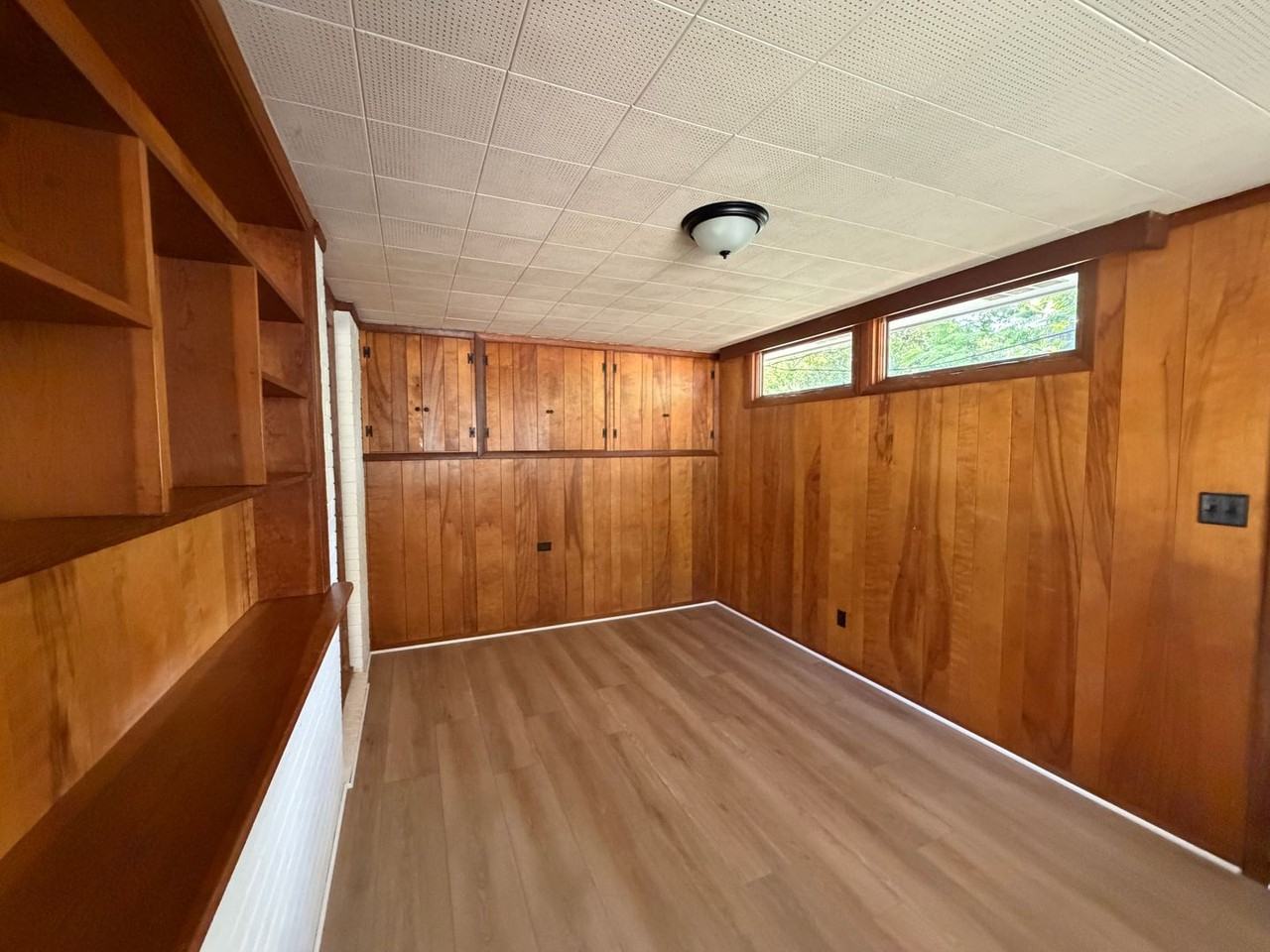1312 Ridge Rd - Photo 3 of 17