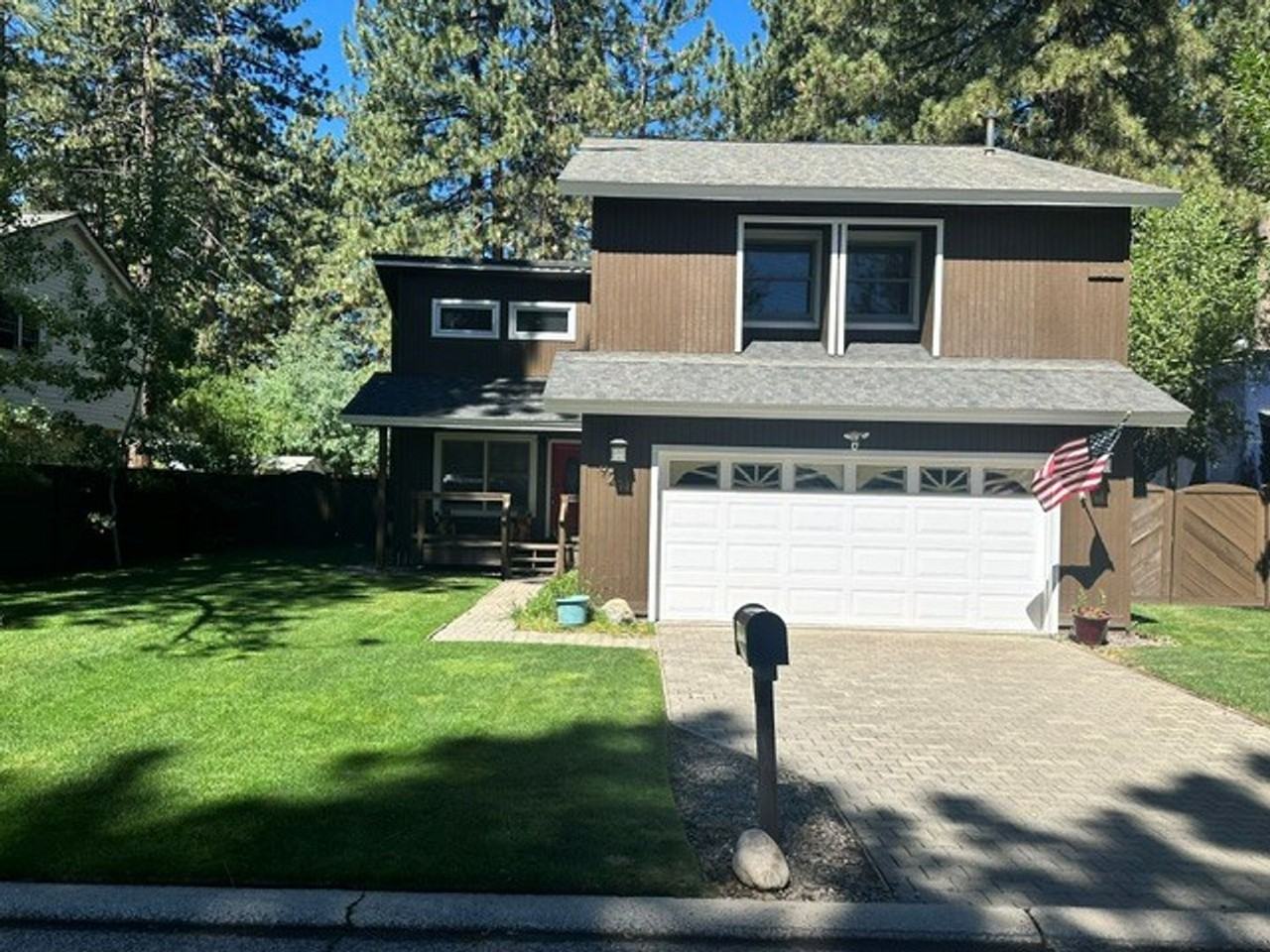 920 Tanglewood Dr - Photo 2 of 29