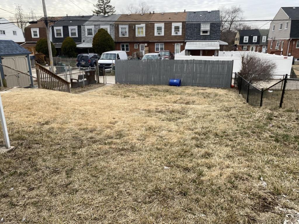 5674 Leiden Rd - Photo 3 of 6