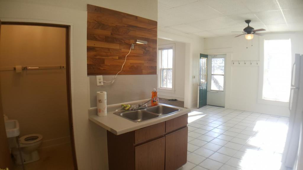 114 S Black River St - Photo 6 of 36