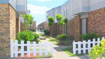 featured image of 1624 Newport Pl Apt D #Apt D