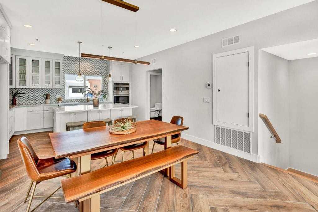 8081 Lampson Ave - Photo 3 of 11