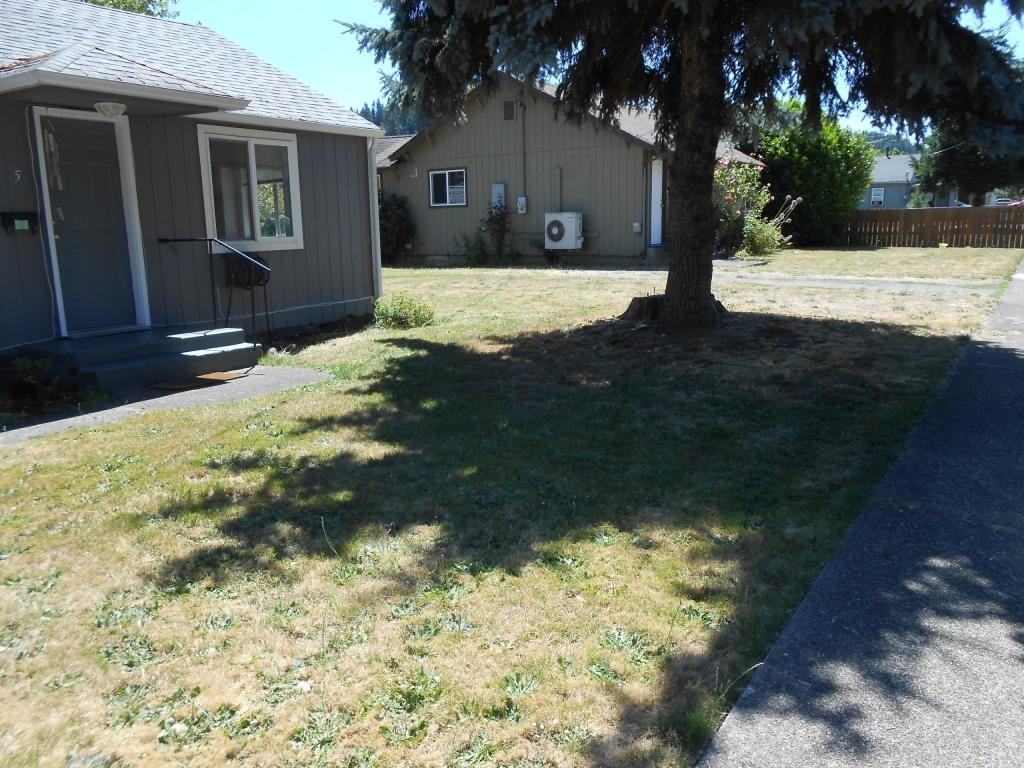 545 9th Ave - Photo 2 of 19