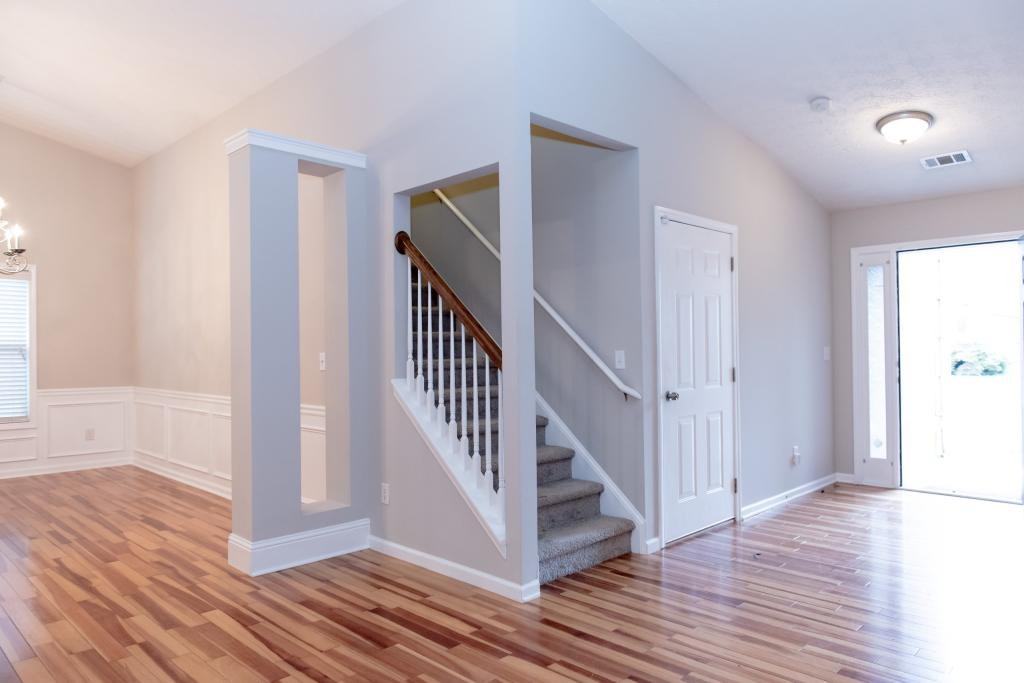 1159 Simonton Glen Way - Photo 7 of 33
