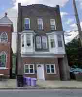 featured image of 121 W Potomac St