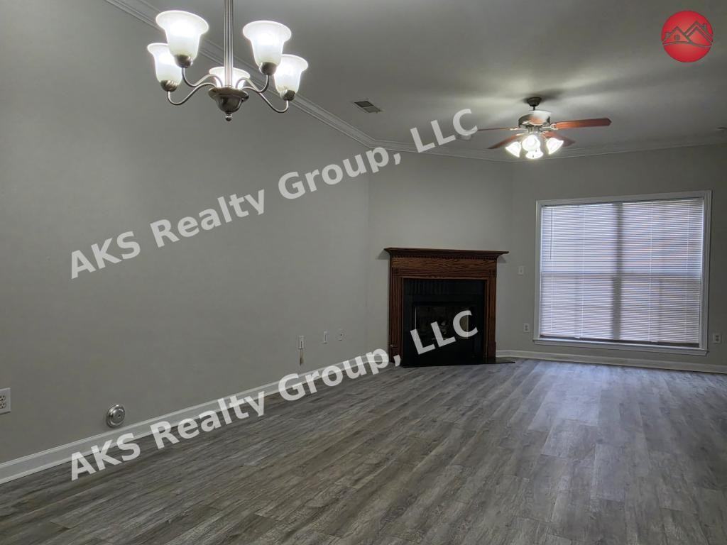 4346 Ashwood Cv - Photo 3 of 18