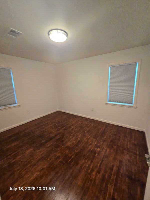 319 Elm St - Photo 7 of 10