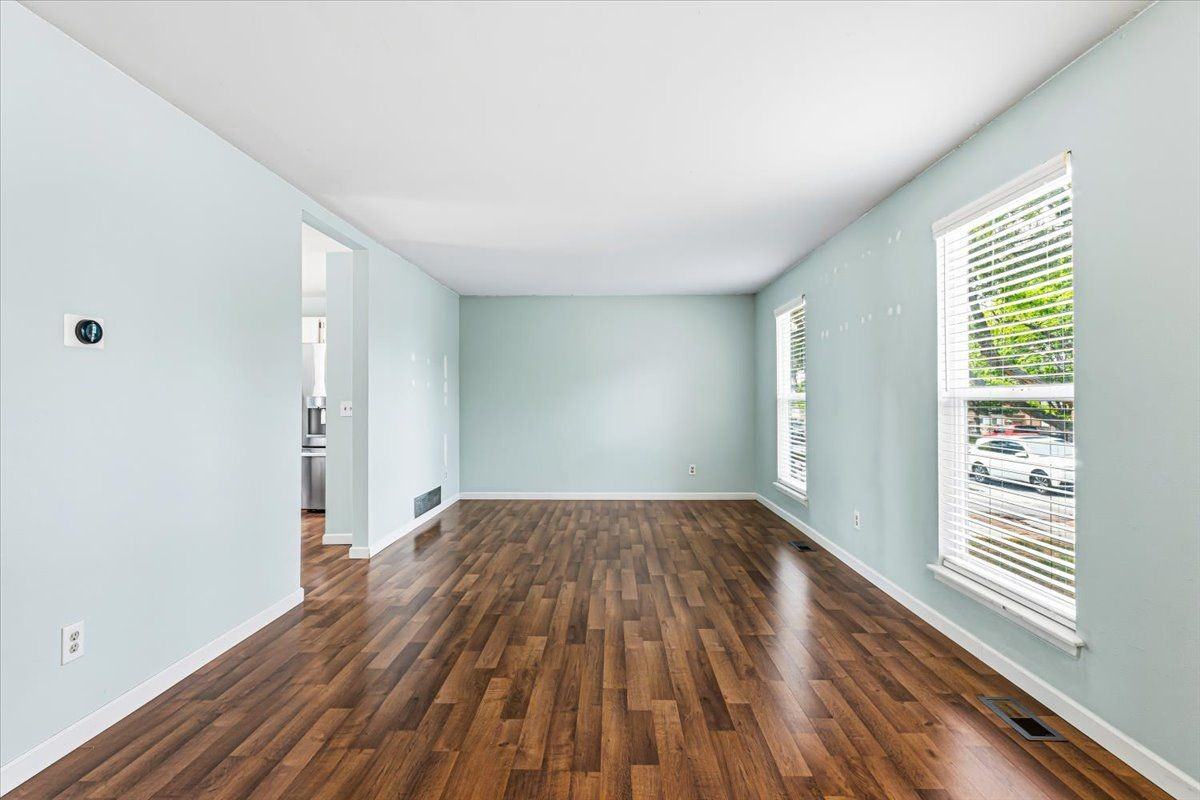 4418 S Argonne Way - Photo 5 of 25