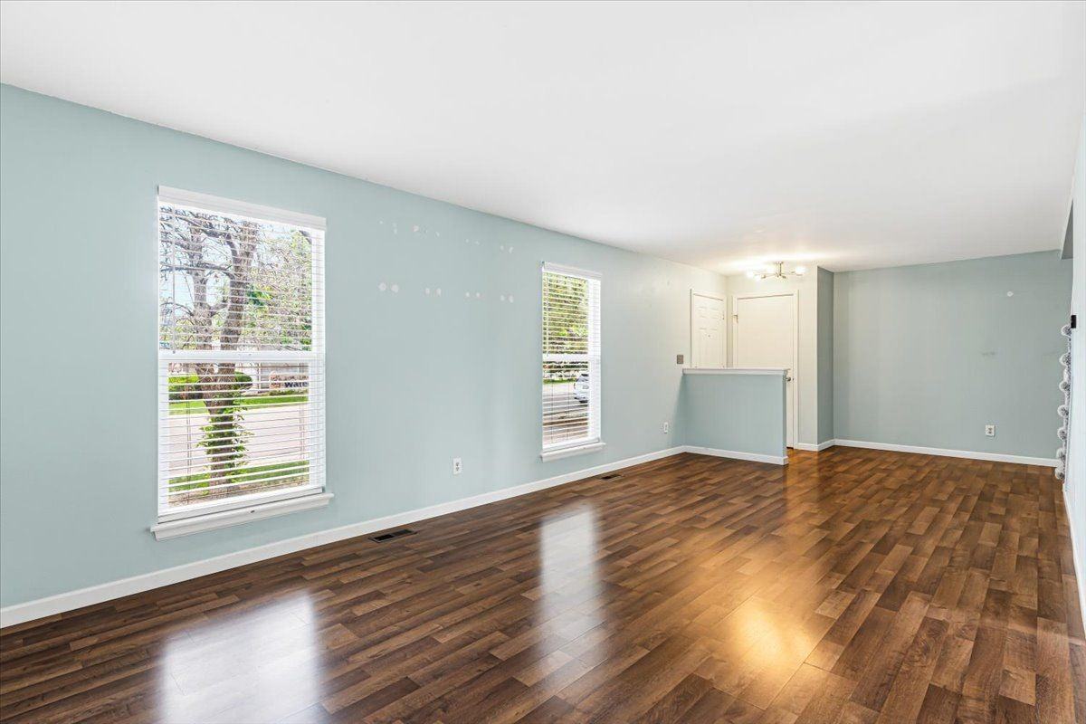 4418 S Argonne Way - Photo 6 of 25
