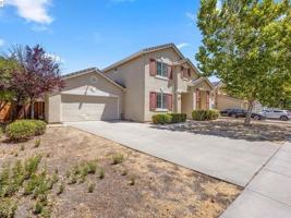 featured image of 4528 Wagon Trail Way