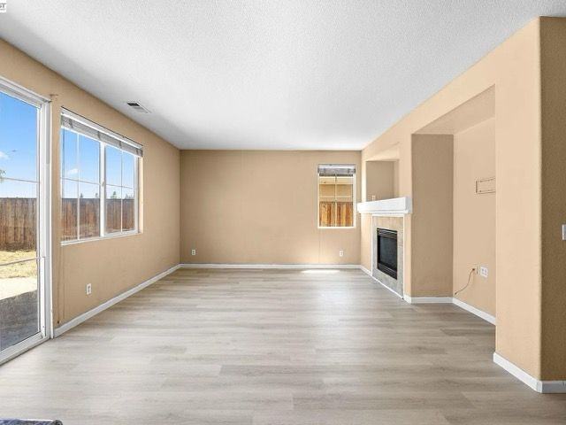 4528 Wagon Trail Way - Photo 4 of 47
