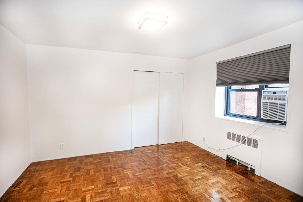 208 Anderson St ##S2f - Photo 6 of 30