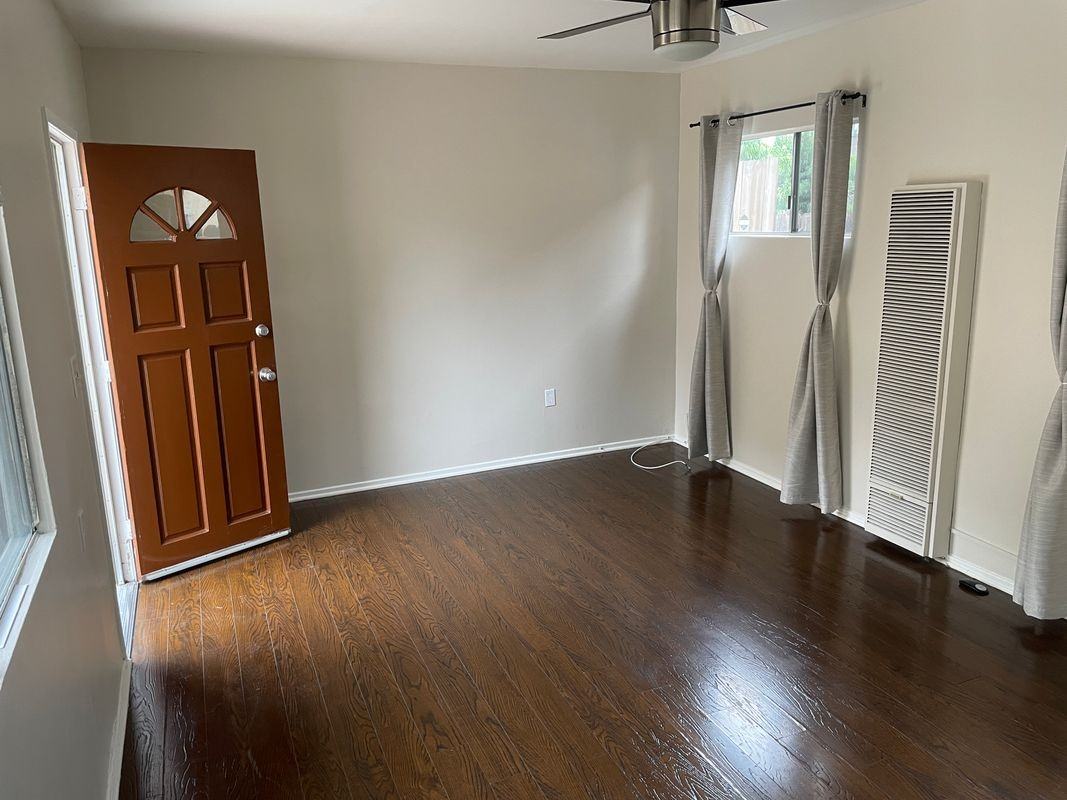 518 King St ##1/2 - Photo 4 of 15