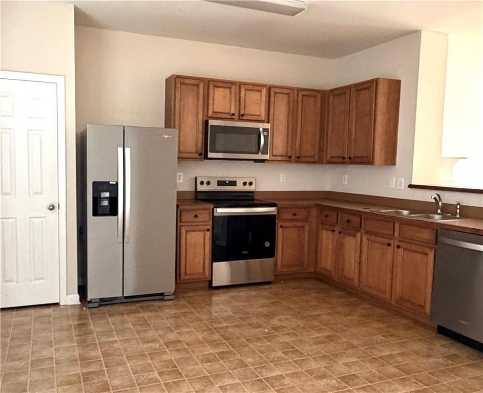 2106 Meadow Peak Rd - Photo 4 of 23