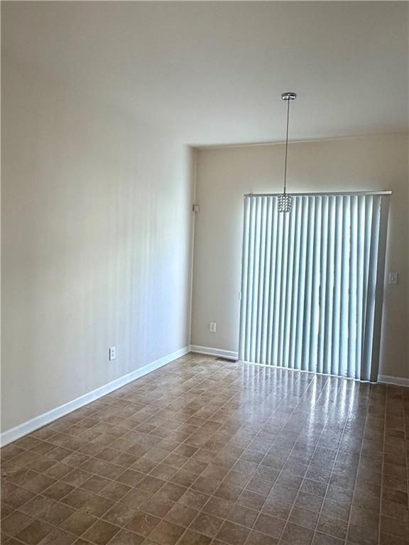 2106 Meadow Peak Rd - Photo 6 of 23