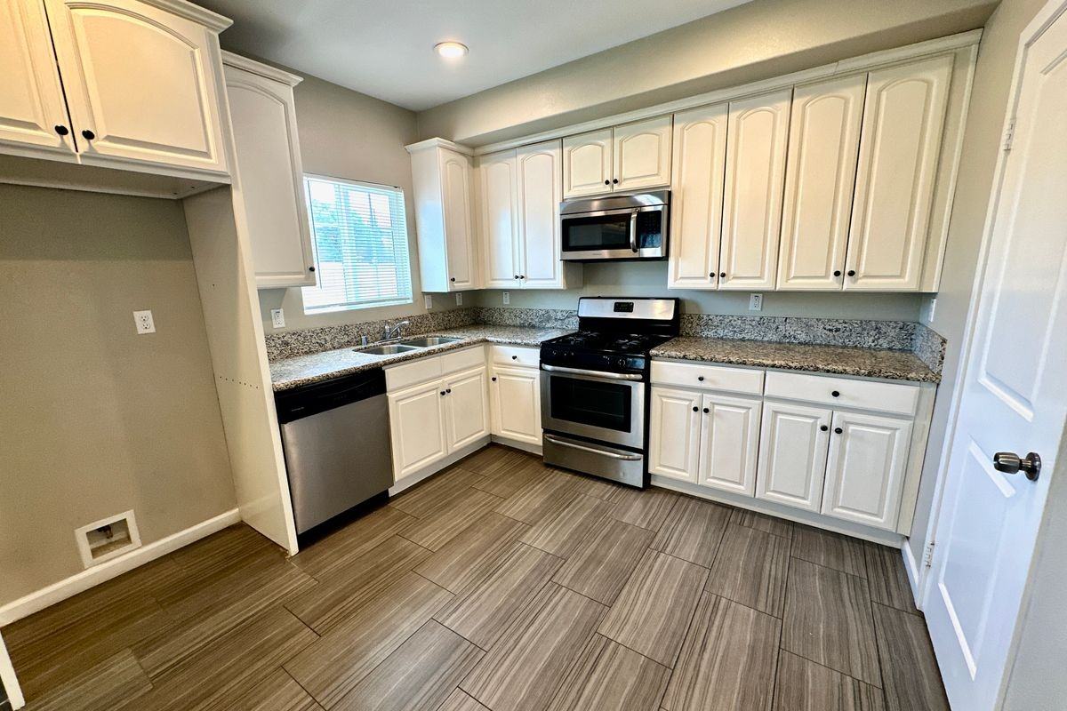 17388 Valencia Ave ##204 - Photo 6 of 21
