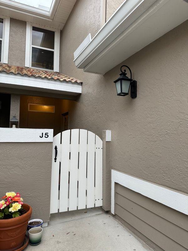 306 Emerald Bay Cir ##J5 - Photo 5 of 27